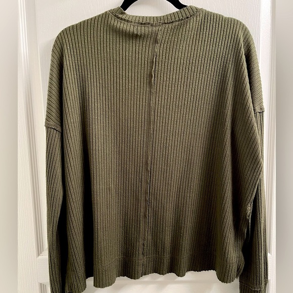 2/$20 ✨Wild Fable Ribbed Long Sleeve Top Olive Green Size XS - Picture 7 of 7